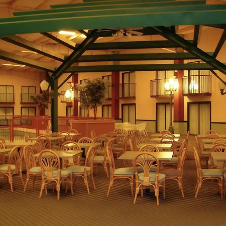 Regency Inn & Suites 阿尔特斯 外观 照片