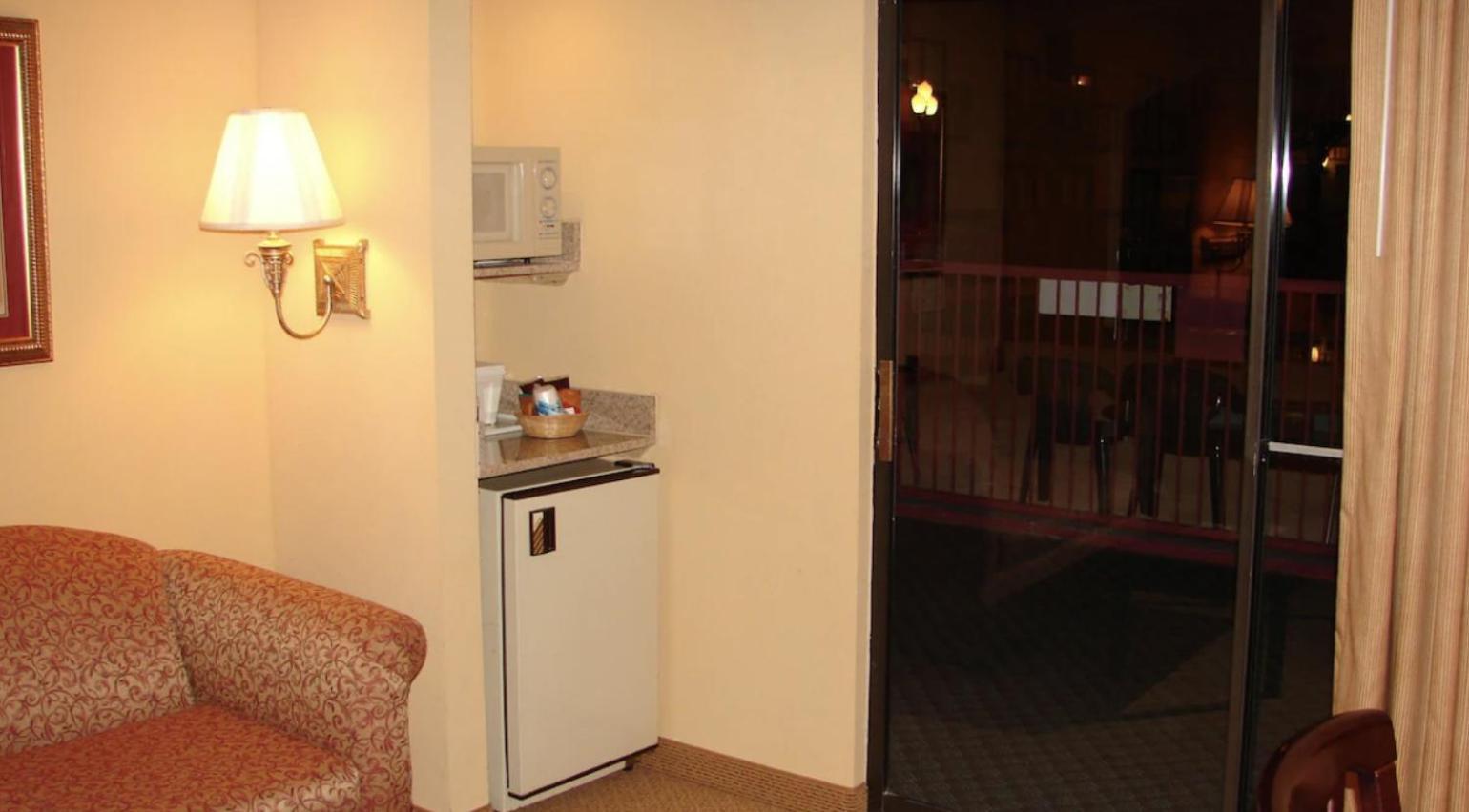 Regency Inn & Suites 阿尔特斯 外观 照片