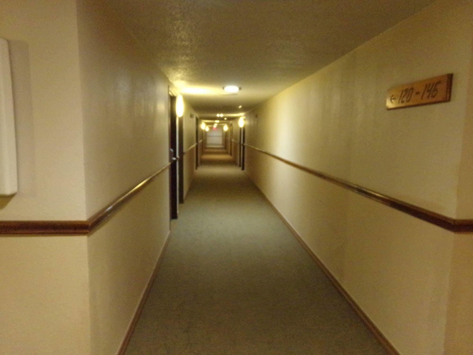Regency Inn & Suites 阿尔特斯 外观 照片